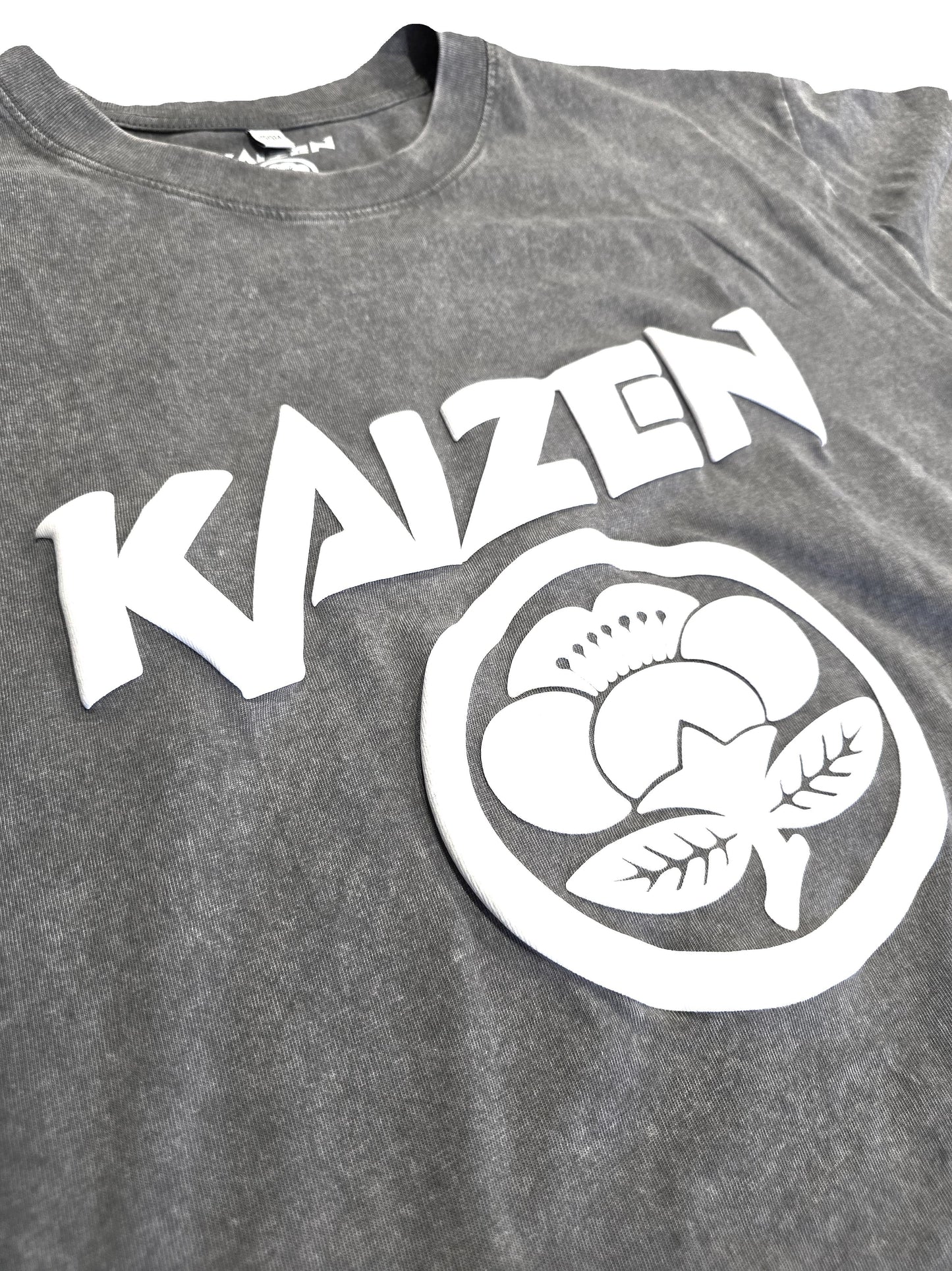 Oversized Acid Washed Puff Writing Kaizen Logo T-shirt Light Grey