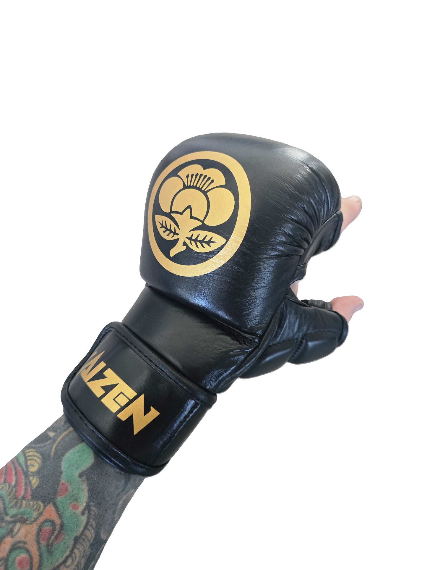KAIZEN IMPROVEMENT SERIES BLACK/GOLD 7OZ SPARRING MMA GRAPPLING GLOVES