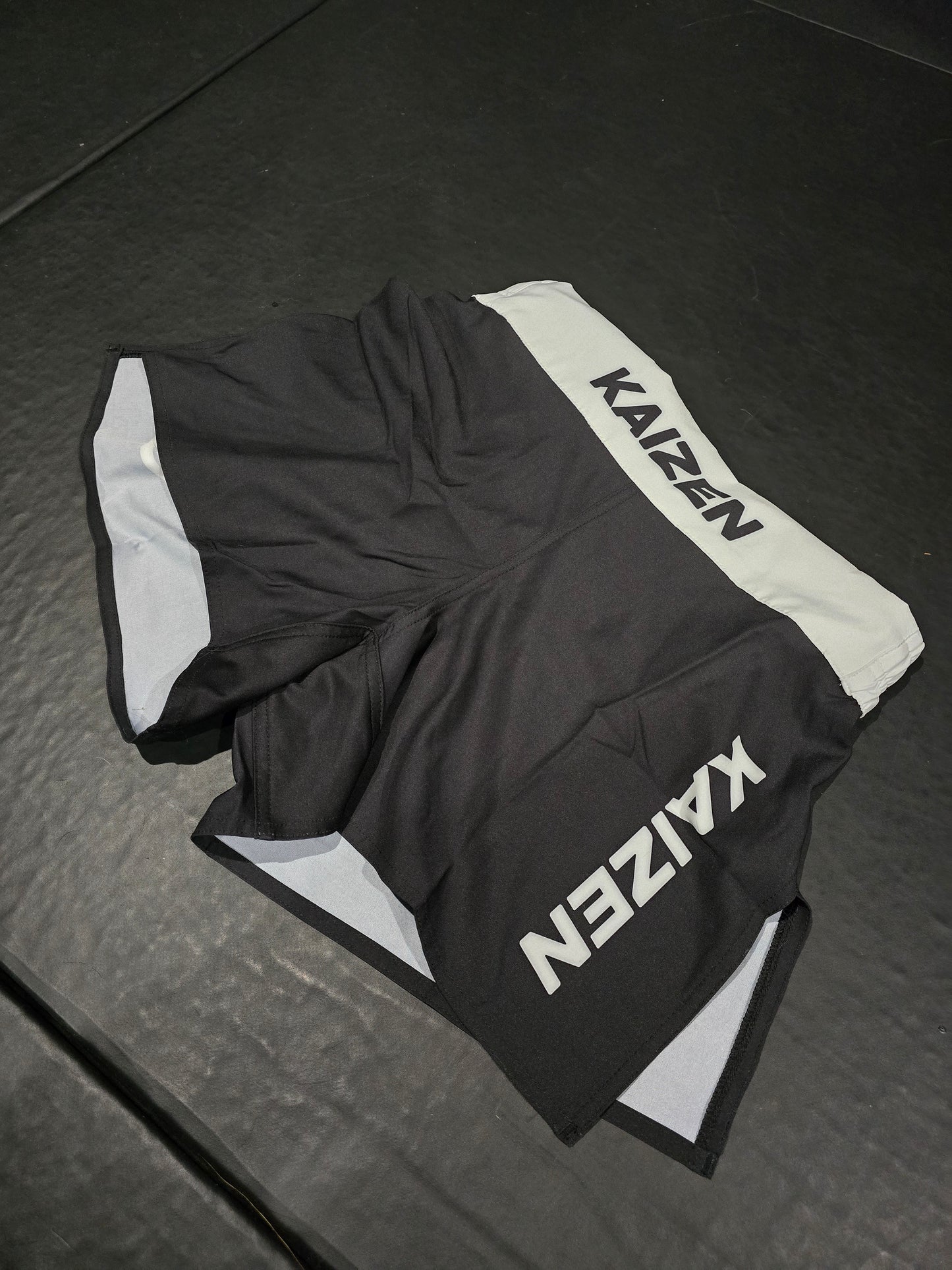 KAIZEN Obsidian Gladiator Shorts